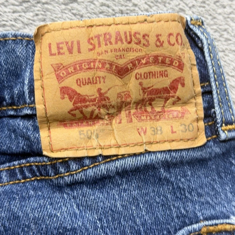 Levis levis 505
